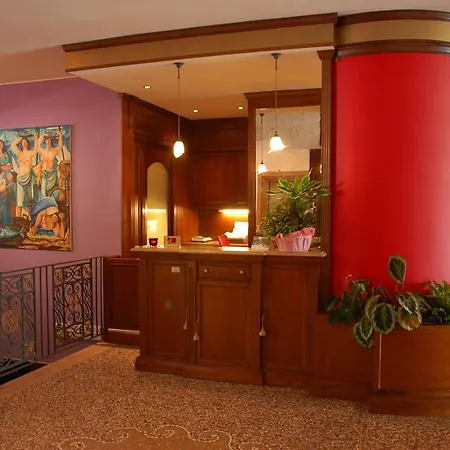 Hotel Madrina Lovely And Dynamic Garda (Verona)