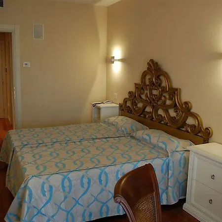 Madrina Lovely And Dynamic 4*