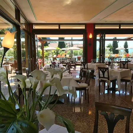 Hotel Madrina Lovely And Dynamic