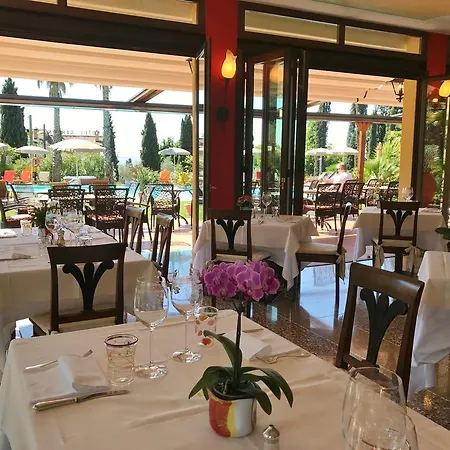 Madrina Lovely And Dynamic Hotel
