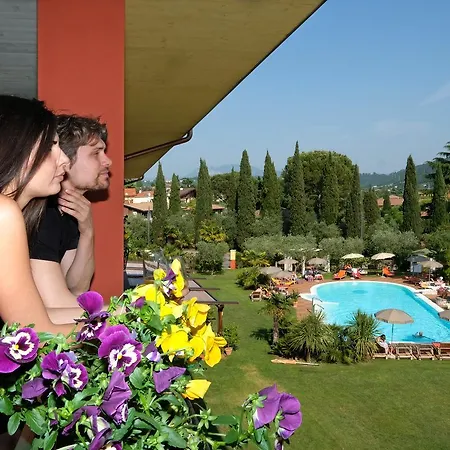 Madrina Lovely And Dynamic Hotel